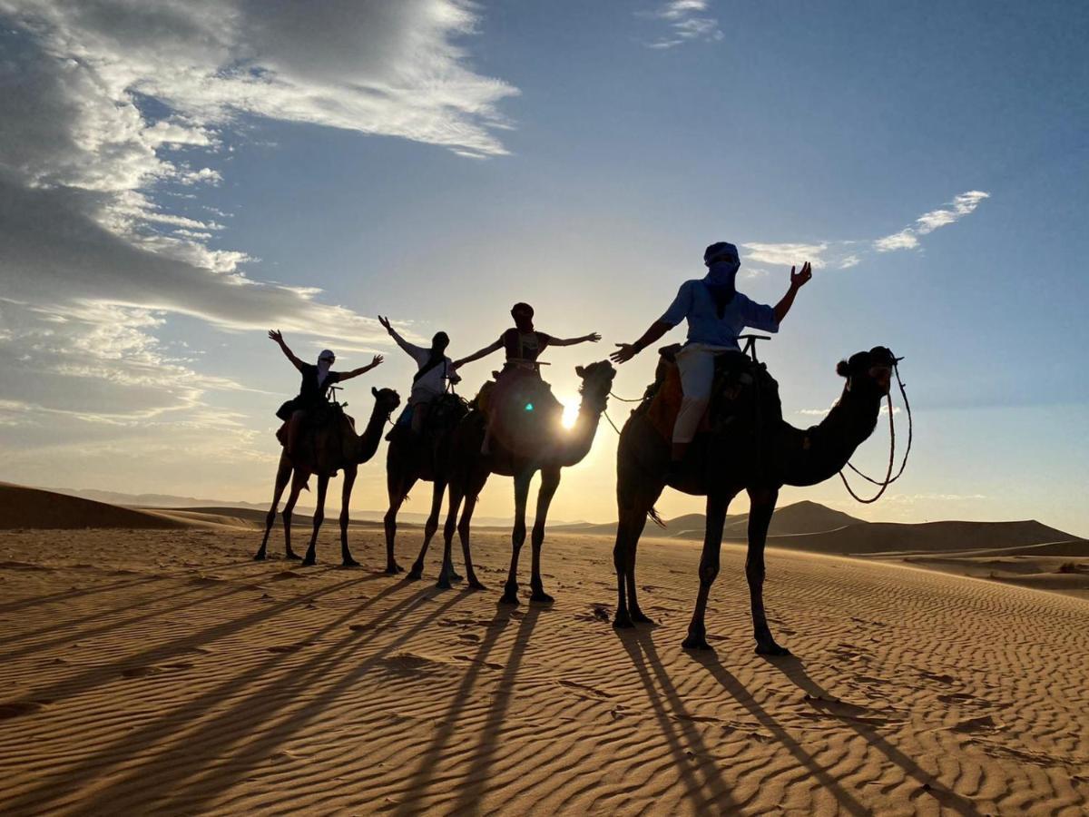 Luxury Trek Desert Camp Merzouga Exterior foto