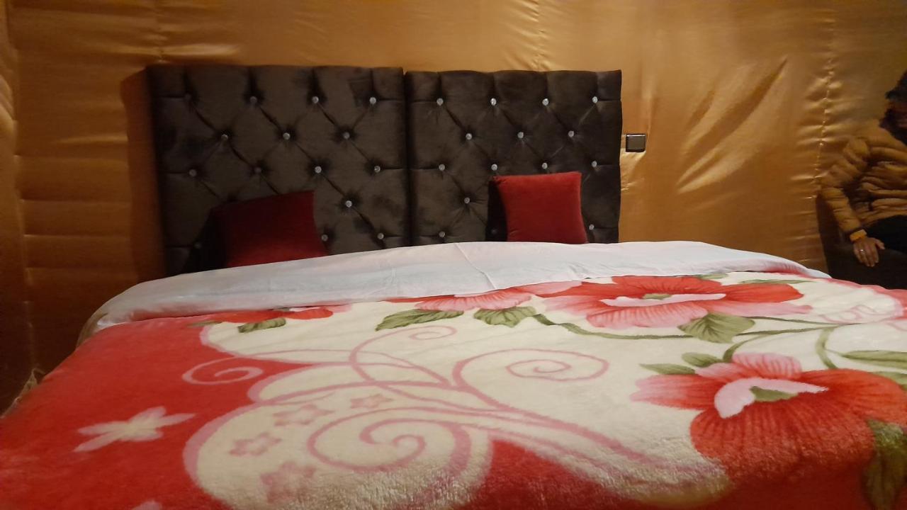 Luxury Trek Desert Camp Merzouga Exterior foto