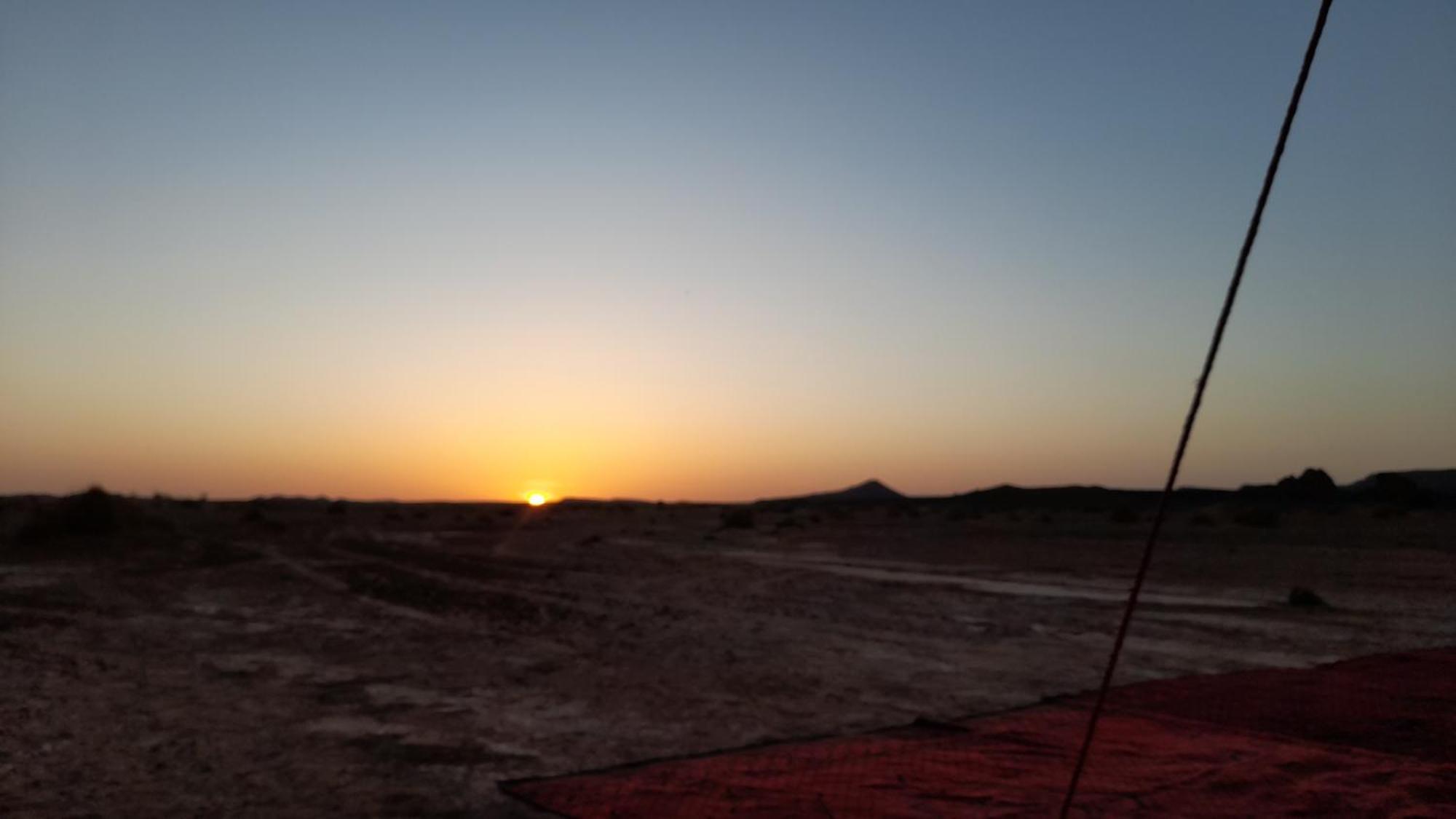 Luxury Trek Desert Camp Merzouga Exterior foto